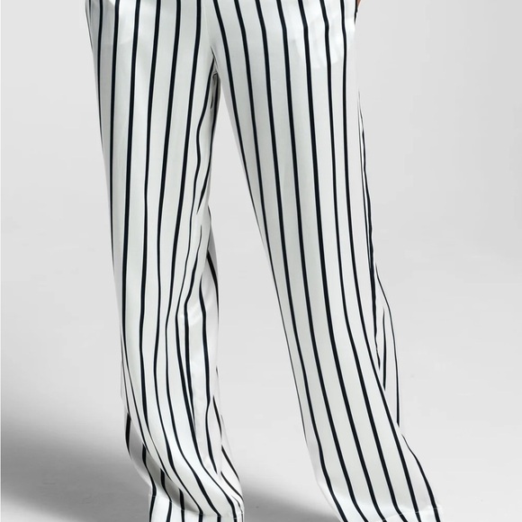 ASCENO LONDON PYJAMA BOTTOM JET BLACK SILK - Picture 2 of 7